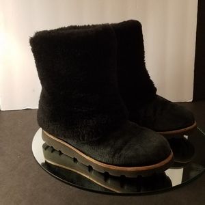 UGG Maylin Boots Black
